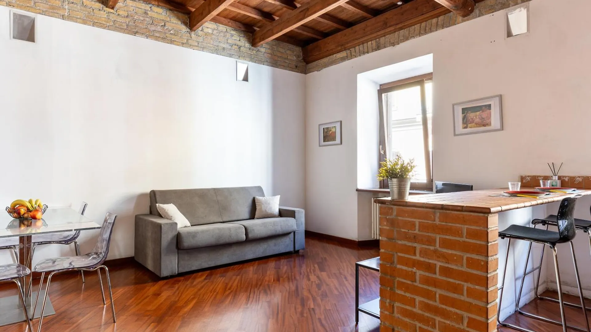 La Grande Casa - City Center Roma
